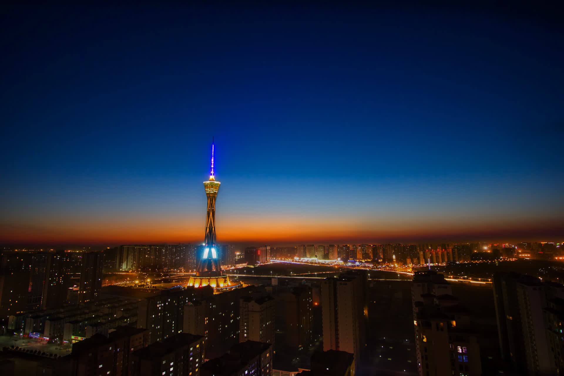世界举重俱乐部培养模式：投入回报机制引讨论，世界举重官网